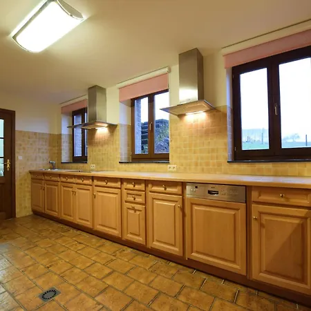 Сasa de vacaciones In Gouvy Ardennes With Sauna *